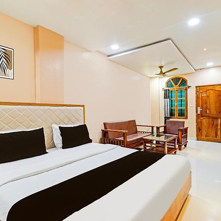 Super Townhouse Mancherial Mancheral Экстерьер фото