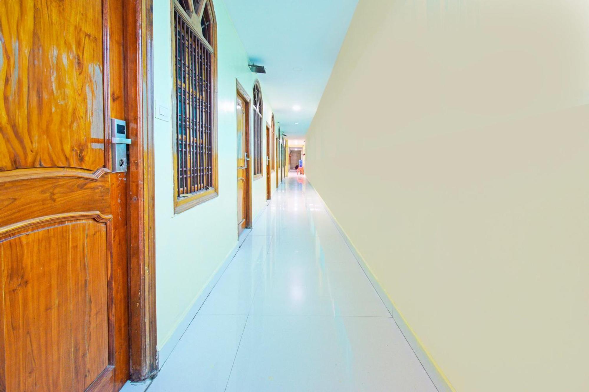 Super Townhouse Mancherial Mancheral Экстерьер фото